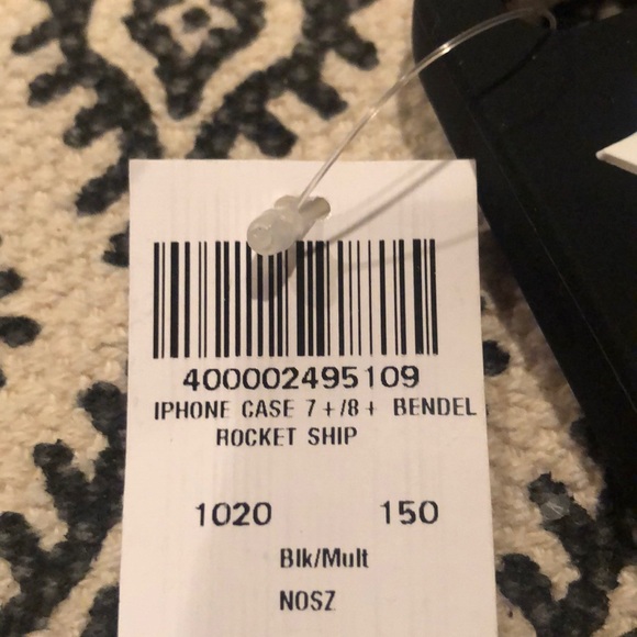 Henri Bendel IPhone 7 or 8 Plus Case - Picture 2 of 2